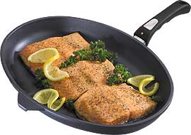 Swiss Diamond 10 1/4 x 15 inch oval fish pan