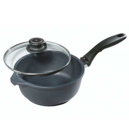 Swiss Diamond 2.2qt covered sauce pan